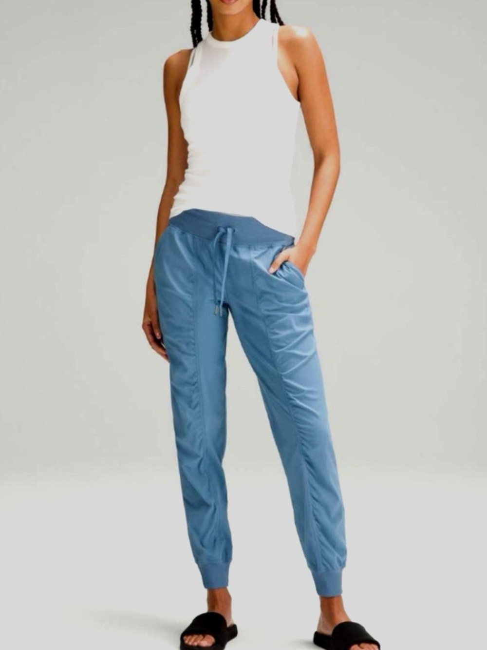 ✨NEW Lululemon Dance Studio Mid-Rise Jogger Full Length - Size 8